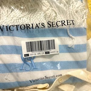 VS Victorias Secret Beach Blanket NIP
